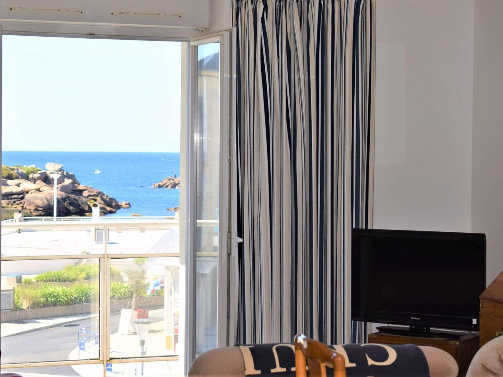 Appartement Spacieux Avec Wifi Et Parking A Tregastel, Proche Plage - Fr-1-368-18 Trégastel Exterior foto